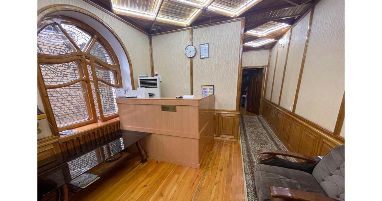 Old Inn Hostel 塔什干 外观 照片