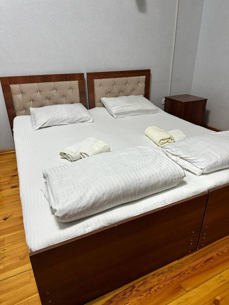 Old Inn Hostel 塔什干 外观 照片